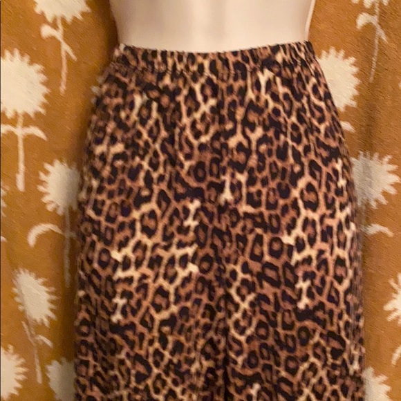 Leopard spot palazzo pants - Picture 2 of 5